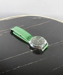 Fashionable Rubber Strap Green Luxury Watch