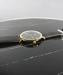 Slim Fit Leather Strap Ultra-Thin Watch