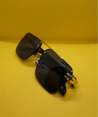 Sleek Black Designer Sunglasses