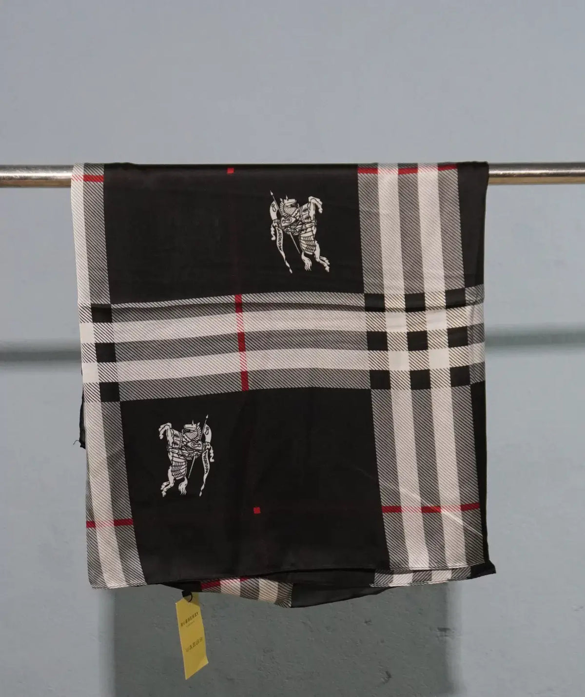 High-End Burberry Plaid Checked Luxury Scarf