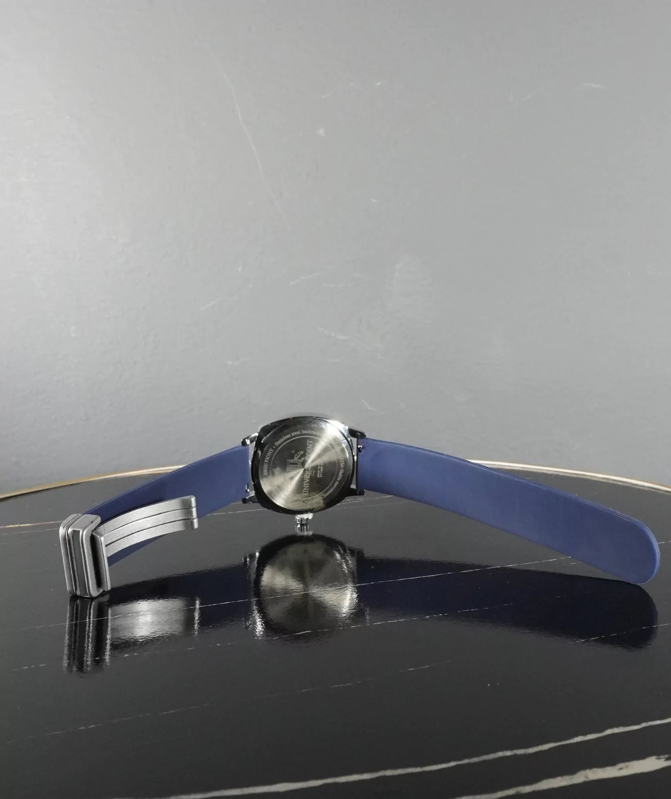 Universal Point Rubber Strap Blue Luxury Watch